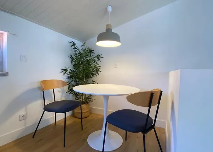 Brand New Cozy Challet-10'm Walk To The 아파트 카스카이스